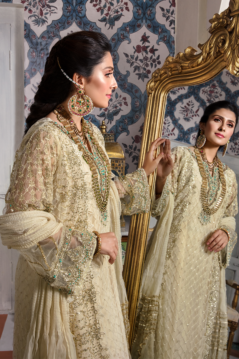 MANARA (D5-Ayileen) WEDDING COLLECTION 2022 pakcloths.pk