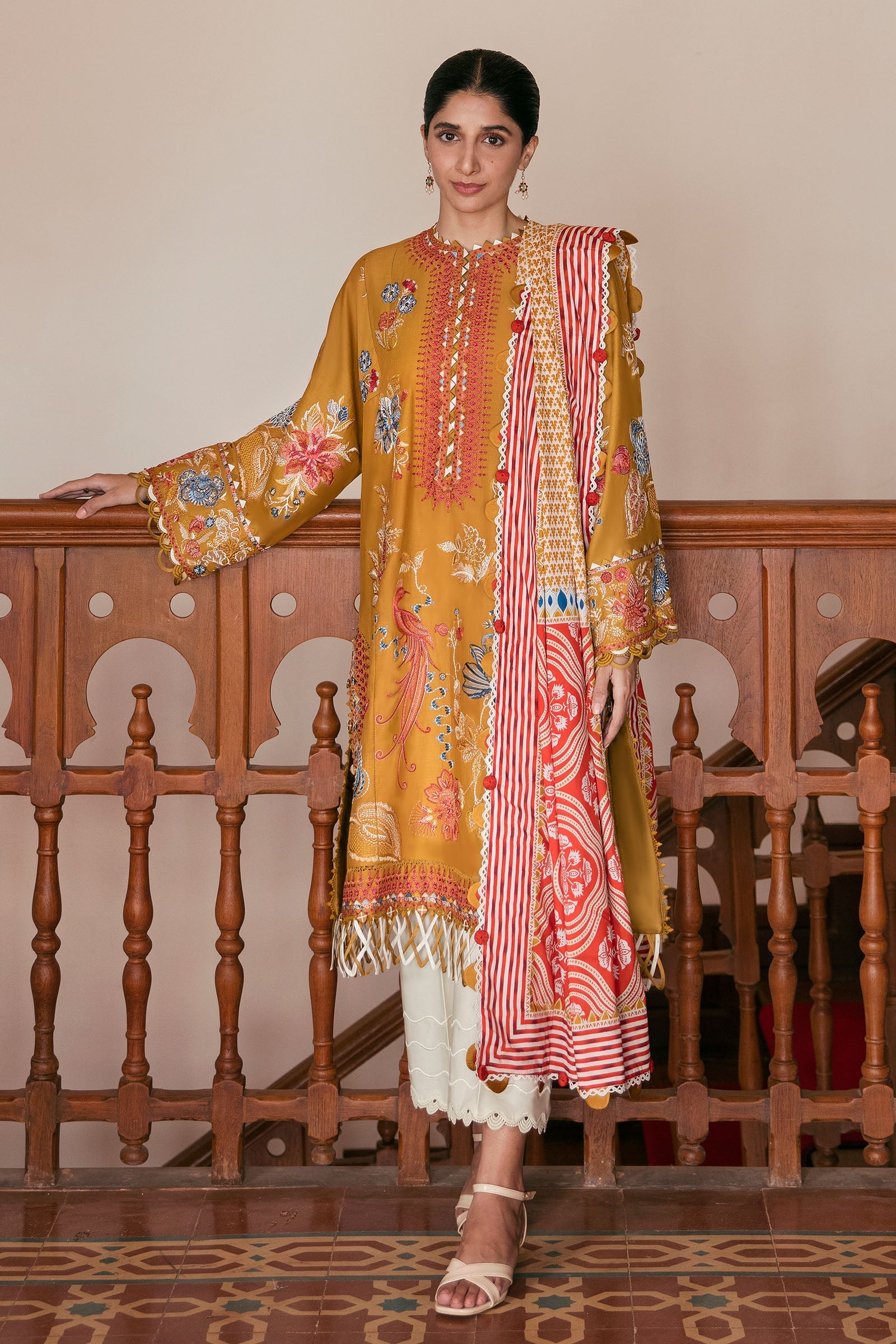 ZAHA DERIN (ZF23-02) - Festive Lawn Collection 2023 pakcloths.pk