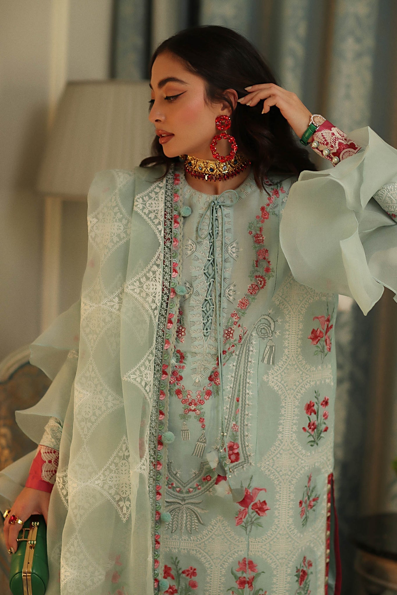 ELAN LARA EL22 01B LAWN COLLECTION pakcloths.pk