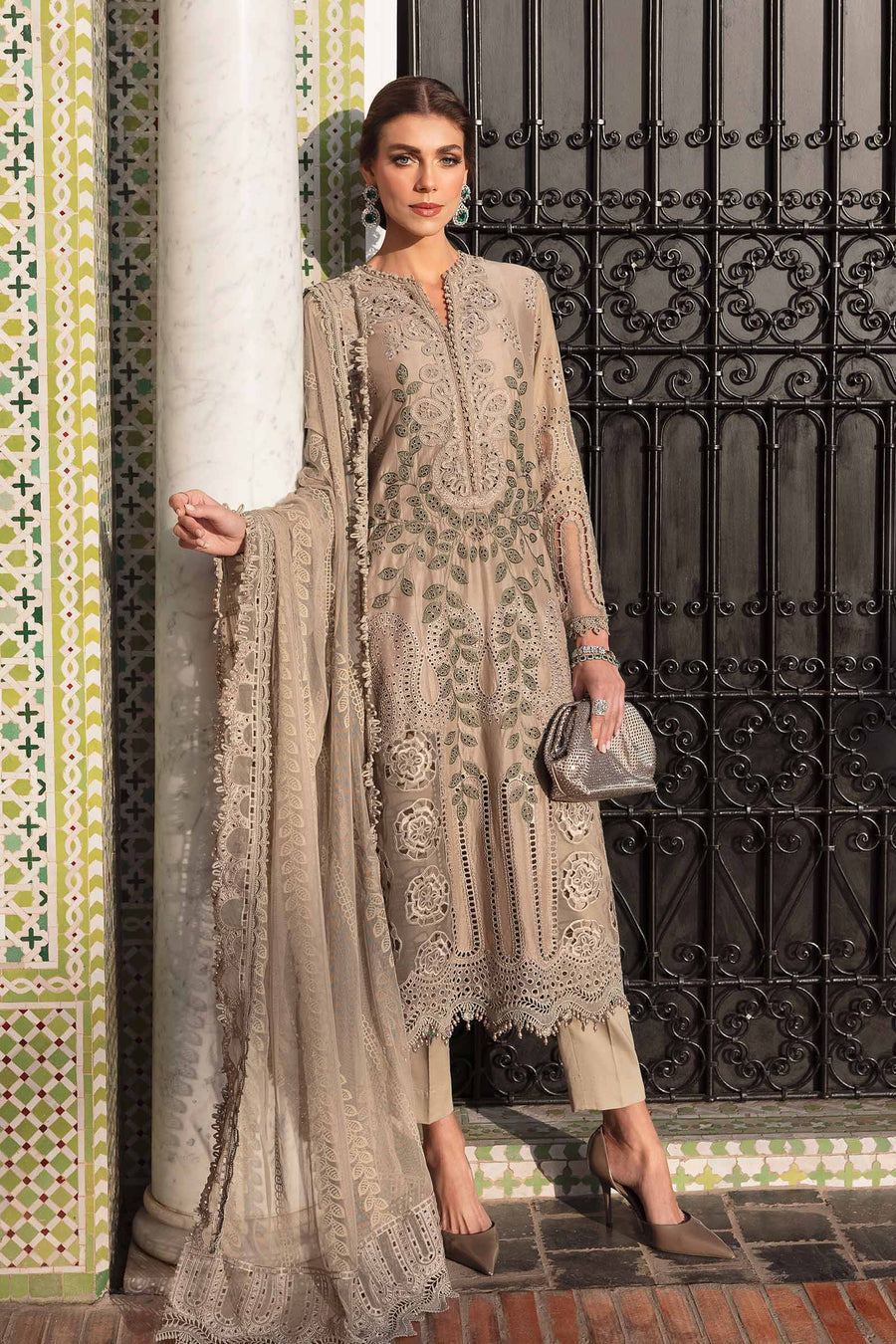 Maria B D-03A Voyage a'Luxe Luxury Lawn 25' pakcloths.pk