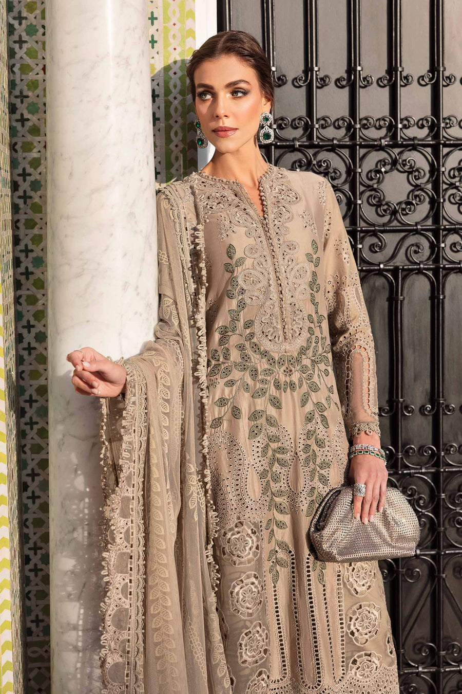 Maria B D-03A Voyage a'Luxe Luxury Lawn 25' pakcloths.pk